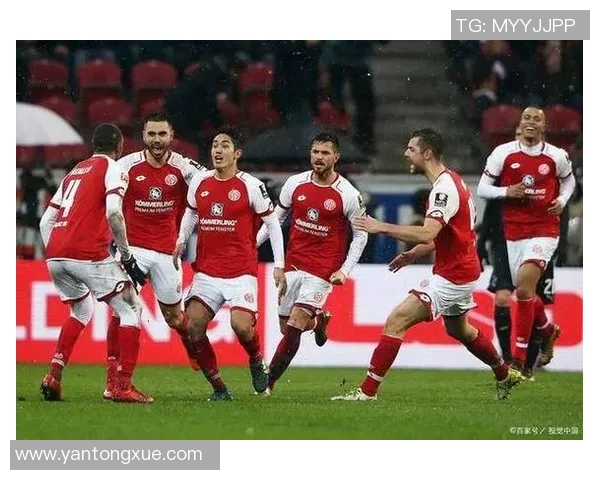 纽卡斯尔与阿森纳历史交锋回顾及两队发展演变分析 纽卡斯尔与阿森纳历史交锋回顾及两队发展演变分析