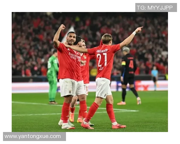 葡超联赛杯巅峰对决本菲卡迎战波尔图激情四溢的足球盛宴 葡超联赛杯巅峰对决本菲卡迎战波尔图激情四溢的足球盛宴